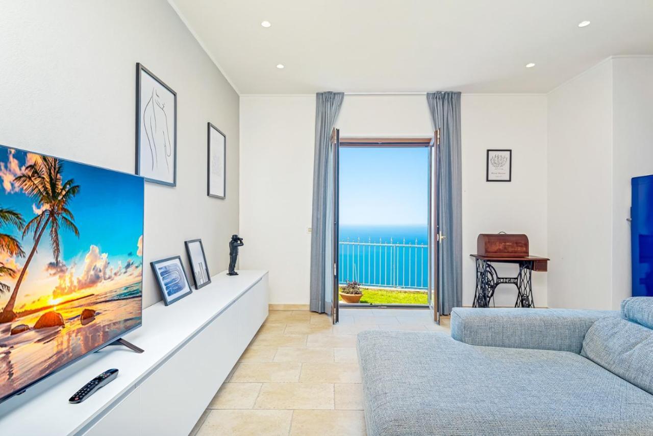 Orizzonte Damare Apartment Volastra Exterior photo